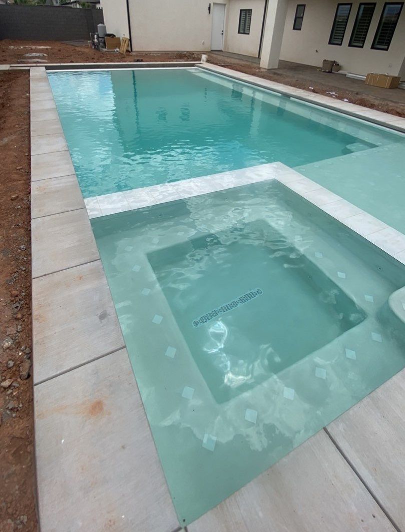 Swimming Pool Plastering - St. George| Blue Glass